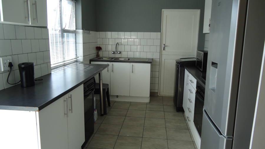 13 Bedroom Property for Sale in Belhar Western Cape